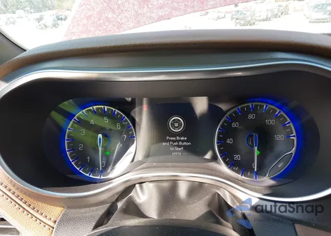 2020 Chrysler Pacifica Limited z USA, uszkodzony, nr VIN 2C4RC1GG2LR116771